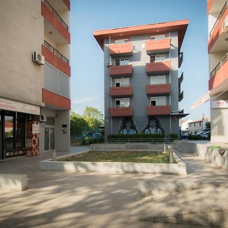 City Nest Apartment Podgorica Kültér fotó