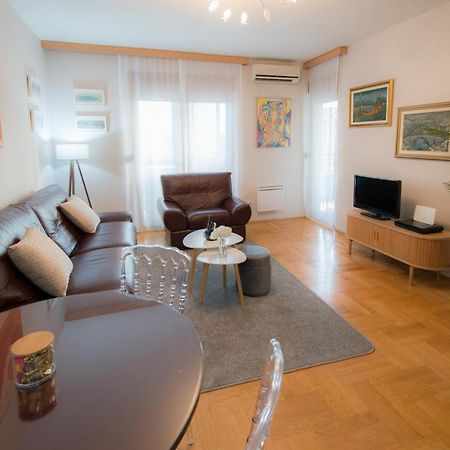 City Nest Apartment Podgorica Kültér fotó