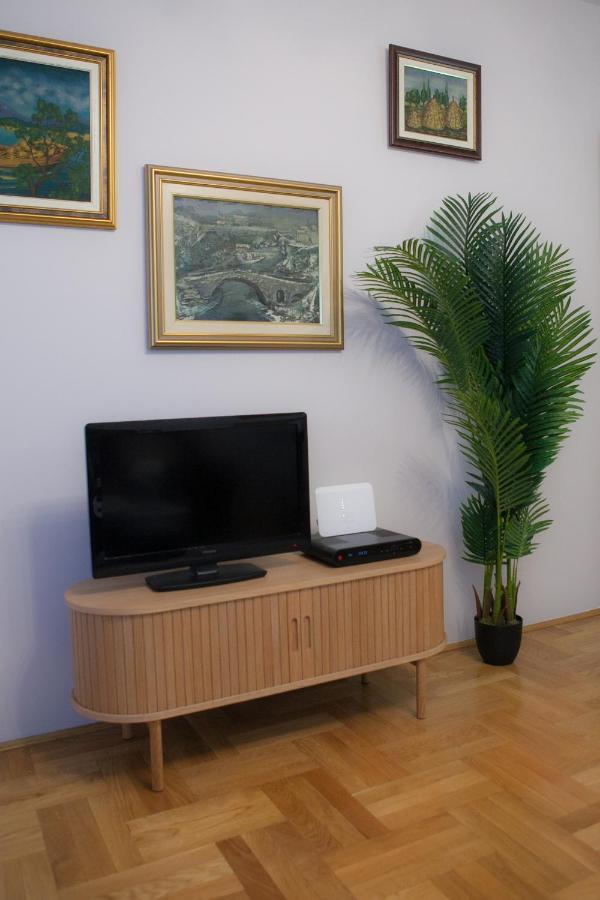 City Nest Apartment Podgorica Kültér fotó