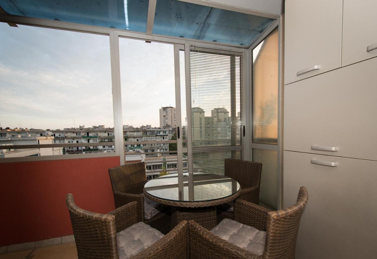 City Nest Apartment Podgorica Kültér fotó